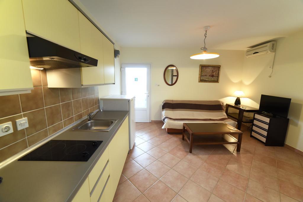 Apartments Galic Кампор Экстерьер фото